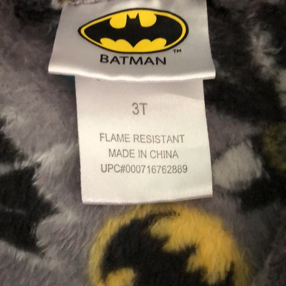 3T Minky Batman Robe - Picture 3 of 3